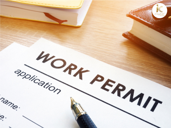 Một số vấn đề liên quan đến việc gia hạn giấy phép làm việc tại Canada